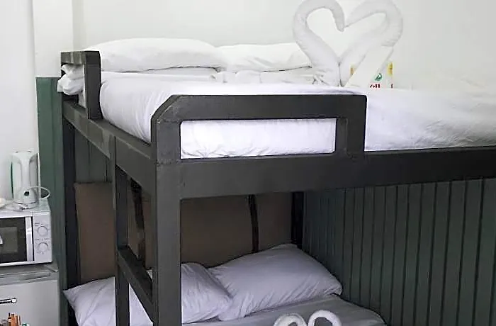 Backpackers' Hotel Cebu Stadt